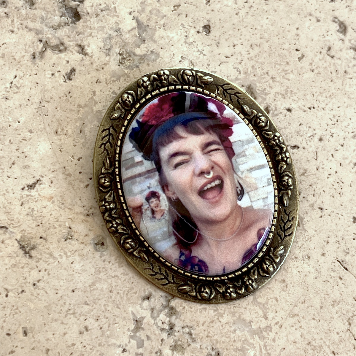 BrocheContourBronzeIMG_3900