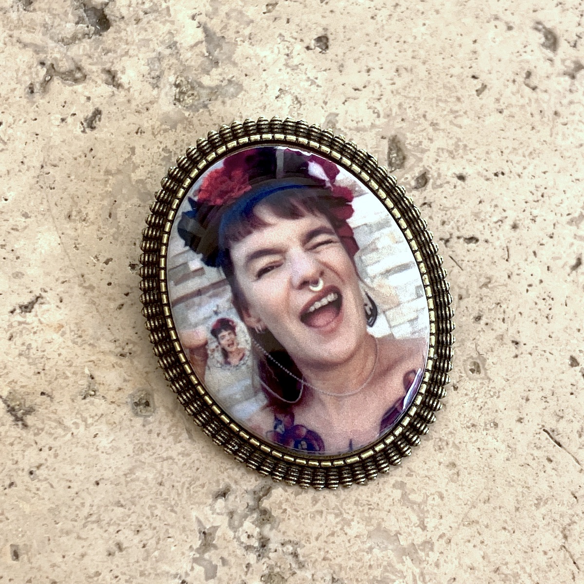 BrocheContourBronzeIMG_3903