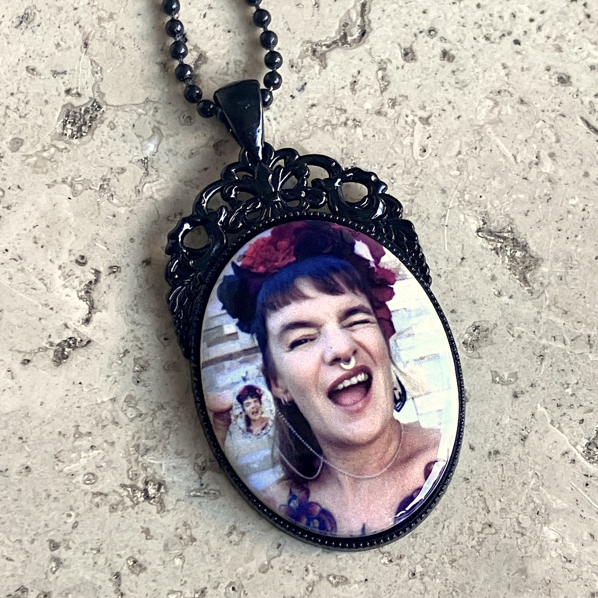 CollierContourNoirIMG_3723