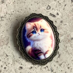 BROCHE CHAT