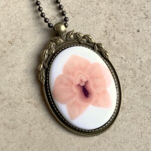 COLLIER VULVA POWA
