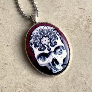 COLLIER WILLIAM L'AIGUILLE