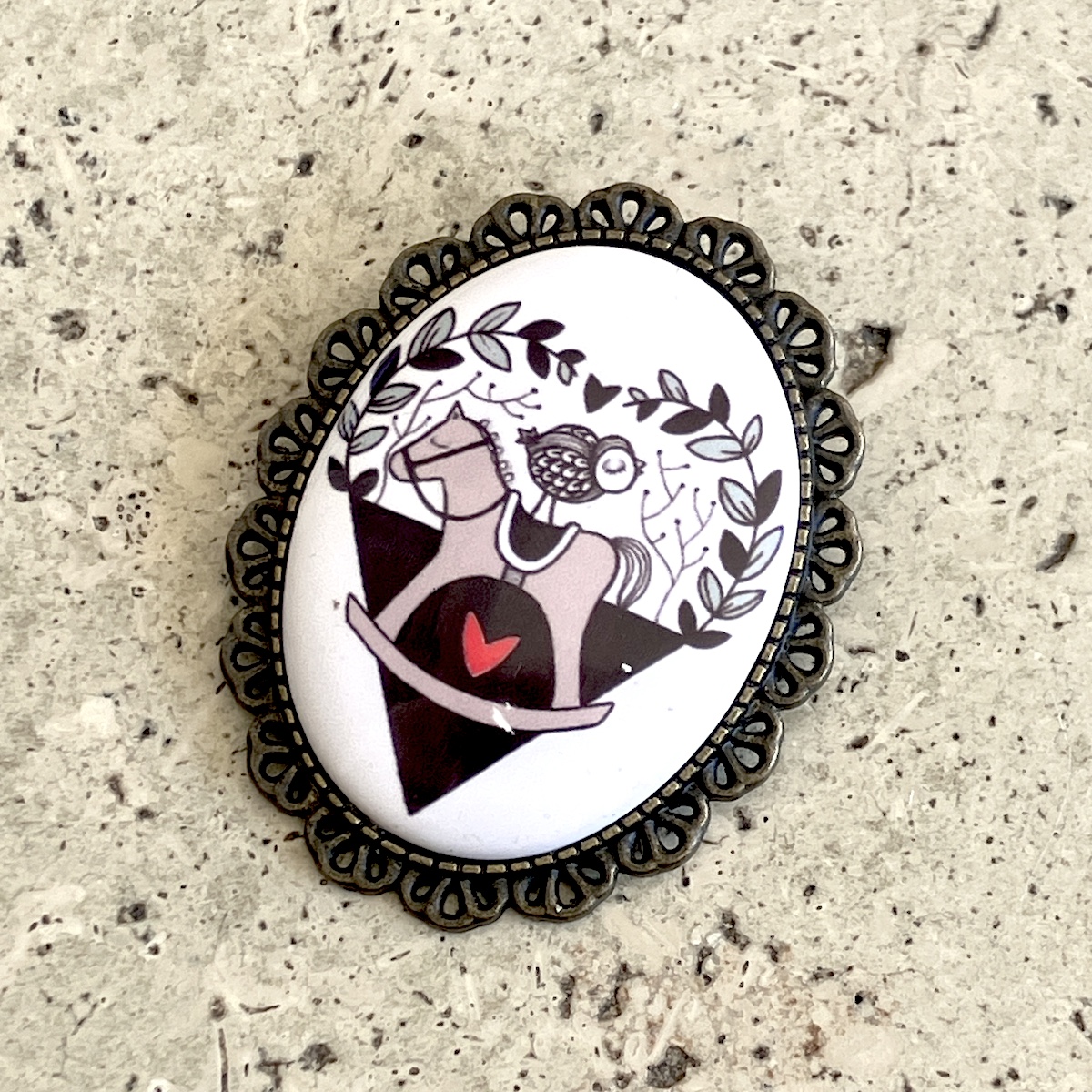 BROCHE EMY TATTOO ART